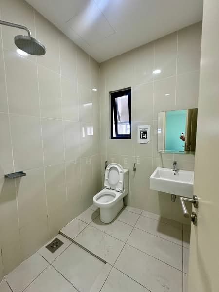 Office for Rent in Mont Kiara (Kuala Lumpur) - JH Tee - Bathroom - PropertyGuru.com.my