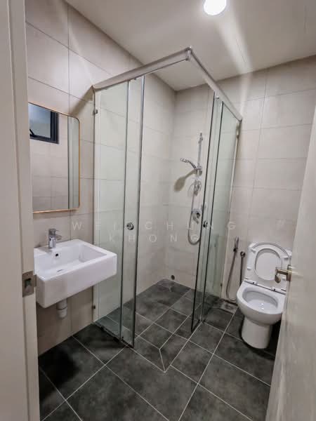 Servis Apartment untuk Disewa di Sunway Avila Residences - Wei Chung Khong - Bathroom - PropertyGuru.com.my