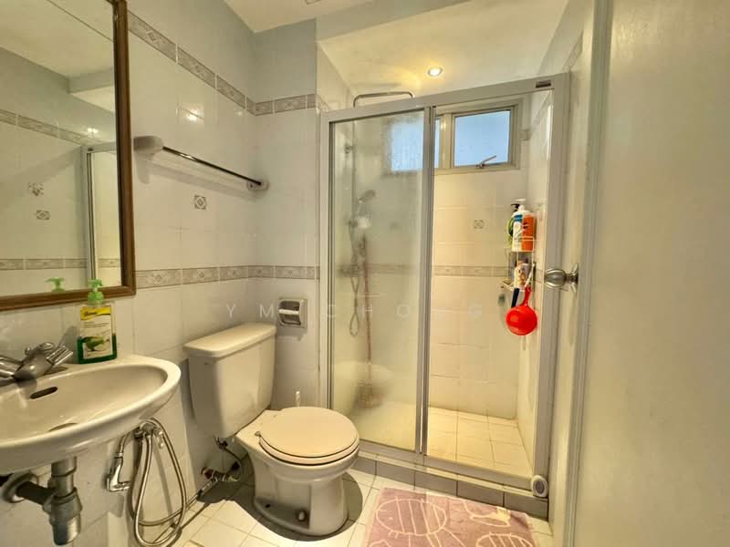 Kondominium untuk Dijual di Ocean Palms Condominium - YM Chong - Bathroom - PropertyGuru.com.my