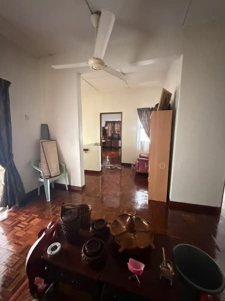 Bungalow for Rent in Taman Desa Country Homes (Rawang) - Evelyn Khoo - Room - PropertyGuru.com.my