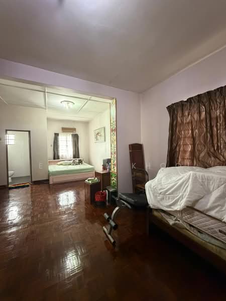 Bungalow for Rent in Taman Desa Country Homes (Rawang) - Evelyn Khoo - Bedroom - PropertyGuru.com.my