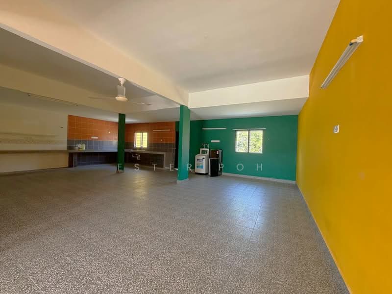 Semi-Detached House for Rent in Seremban 2 (Negeri Sembilan) - Ester Poh - Kitchen - PropertyGuru.com.my