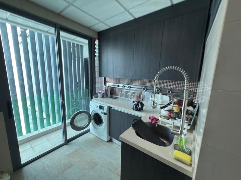 Condominium for Rent at 11 Mont Kiara @ MK11 - Debbie Wong - Kitchen - PropertyGuru.com.my