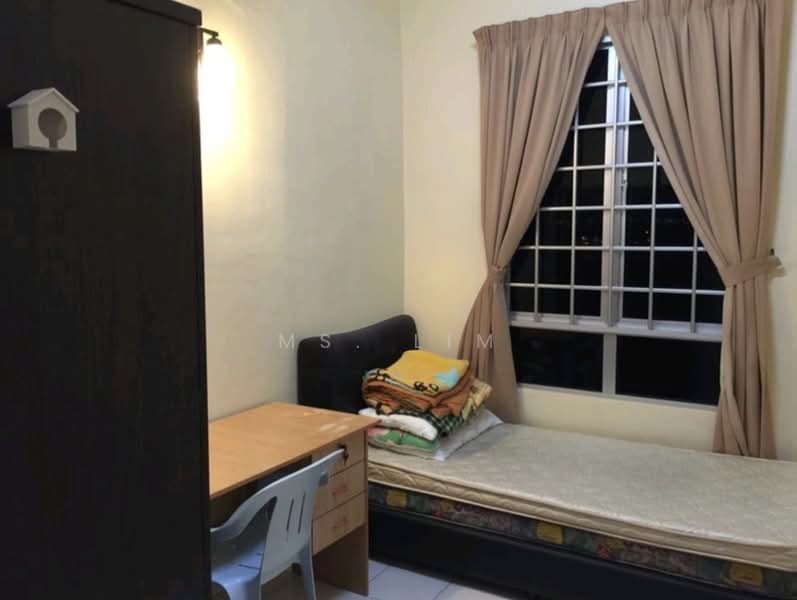 Kondominium untuk Dijual di Putra Place Condominium - Ms. Lim - Bedroom - PropertyGuru.com.my