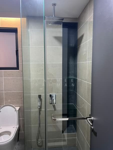 Condominium for Rent at The Valley Residences @ SkySierra - Syazmeen Rahman - Bathroom - PropertyGuru.com.my