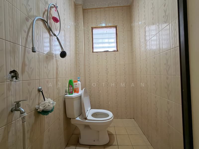 Terraced House for Sale in Taman Rakan (Kajang) - Azim Othman - Bathroom - PropertyGuru.com.my