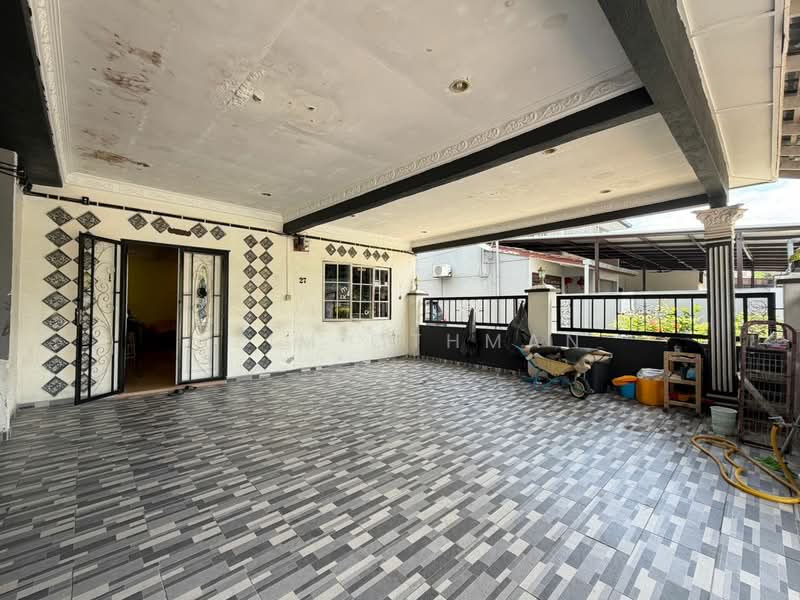 Terraced House for Sale in Taman Rakan (Kajang) - Azim Othman - Exterior - PropertyGuru.com.my