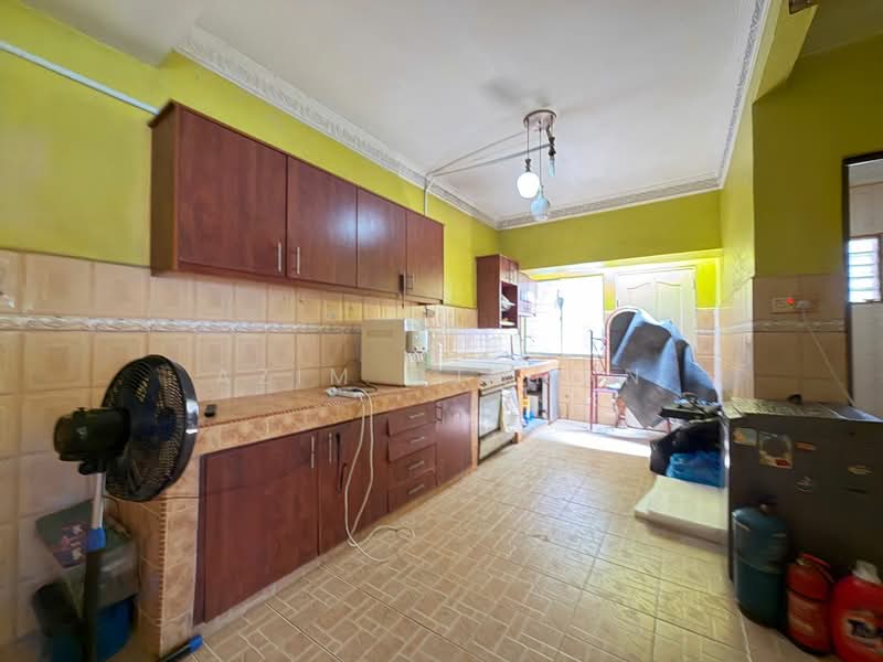 Terraced House for Sale in Taman Rakan (Kajang) - Azim Othman - Kitchen - PropertyGuru.com.my