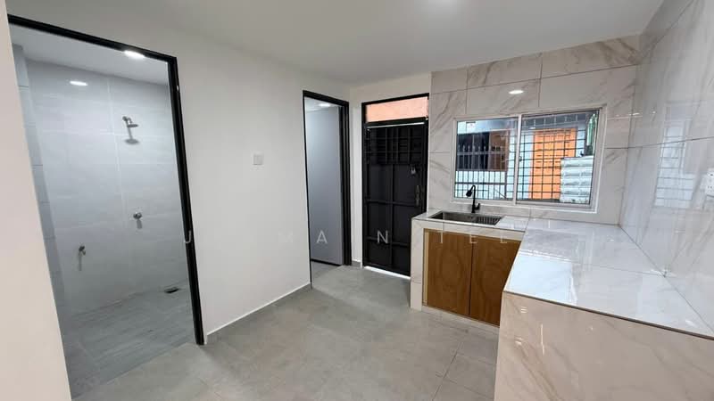 Rumah Teres 1 Tingkat untuk Dijual di Skudai (Johor) - Jermain Tee - Kitchen - PropertyGuru.com.my
