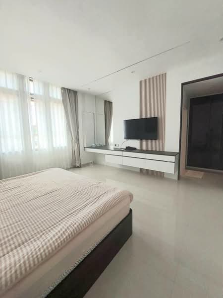 2-storey Terraced House for Sale in Austin Perdana (Tebrau) - Darryl Kee - Bedroom - PropertyGuru.com.my