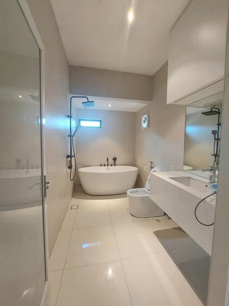 2-storey Terraced House for Sale in Austin Perdana (Tebrau) - Darryl Kee - Bathroom - PropertyGuru.com.my