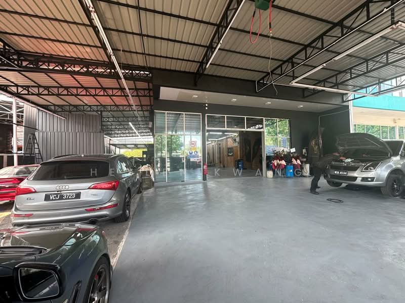 Factory for Sale in Sungai Buloh (Selangor) - Heylen Kwang - Exterior - PropertyGuru.com.my