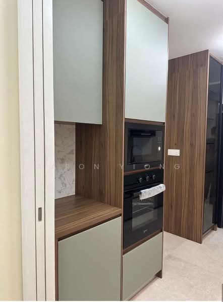 Condominium for Rent at Condominium @ The Troika - Aaron Yiong - Kitchen - PropertyGuru.com.my