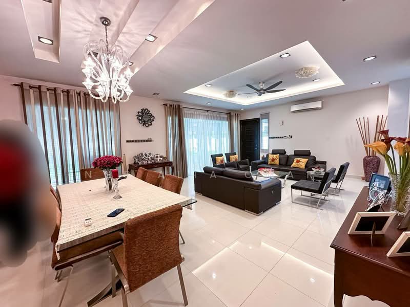 Rumah Berkembar untuk Dijual di Gombak (Selangor) - Nur Alia Omar - Living Room - PropertyGuru.com.my