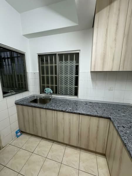 Kondominium untuk Dijual di Prima Setapak Condominium - Nicole Goh - Kitchen - PropertyGuru.com.my