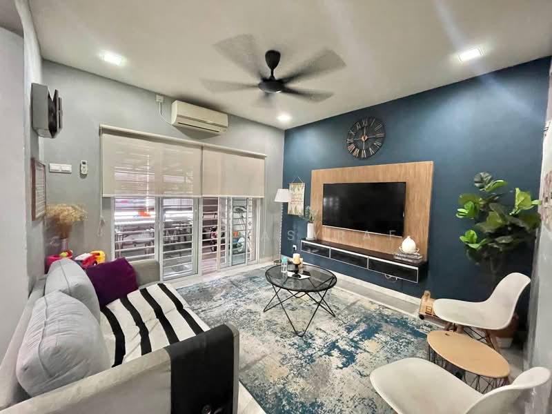 2-storey Terraced House for Sale in Bukit Jelutong (Shah Alam) - Amir Asyraf - PropertyGuru.com.my
