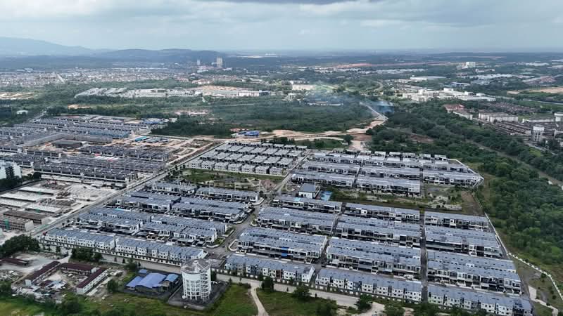 For Sale - 4.25 Acre Agricultural Land (Residential) in Danga Sutera