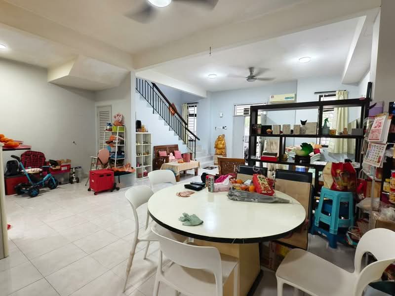 Rumah Teres 2.5 Tingkat untuk Dijual di Johor Bahru (Johor) - VK Chong - Living Room - PropertyGuru.com.my