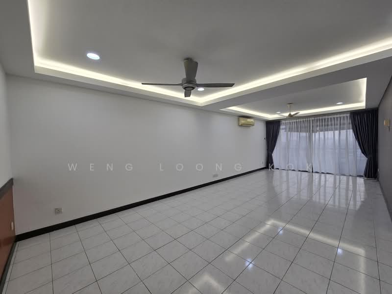 Kondominium untuk Disewa di Fraser Towers - Weng Loong Kok - Living Room - PropertyGuru.com.my