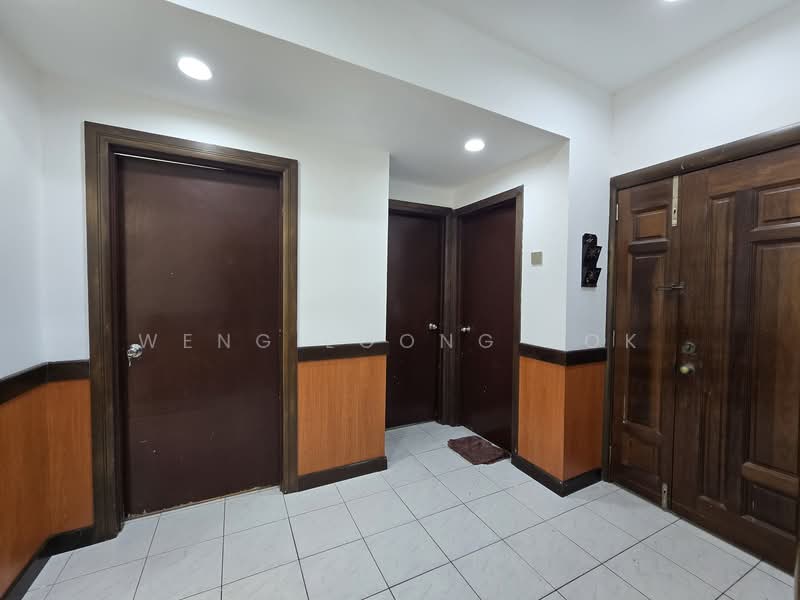 Kondominium untuk Disewa di Fraser Towers - Weng Loong Kok - Entrance - PropertyGuru.com.my