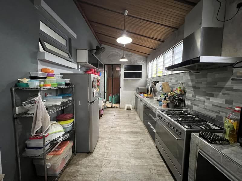 Rumah Berkembar untuk Dijual di Bangi (Selangor) - Hasliza Hassan - Kitchen - PropertyGuru.com.my