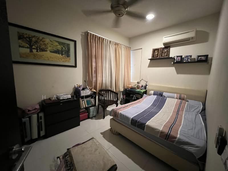 Rumah Berkembar untuk Dijual di Bangi (Selangor) - Hasliza Hassan - Bedroom - PropertyGuru.com.my