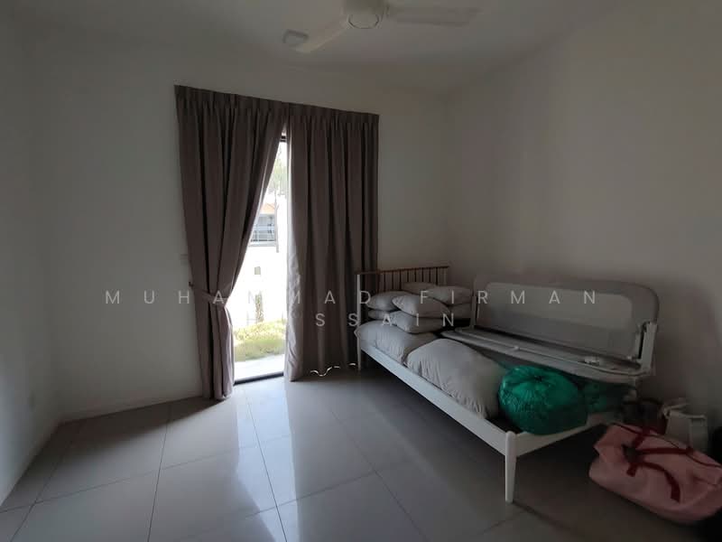 Rumah Teres untuk Disewa di Banting (Selangor) - Muhammad Firman Hussain - Bedroom - PropertyGuru.com.my