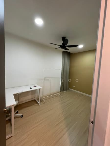 Service Residence for Sale at H2O Residences - Ryan Soo - Study - PropertyGuru.com.my