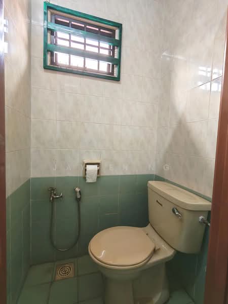 2-storey Terraced House for Sale in Taman Pelangi Indah (Ulu Tiram) - Jayden Ng - Bathroom - PropertyGuru.com.my
