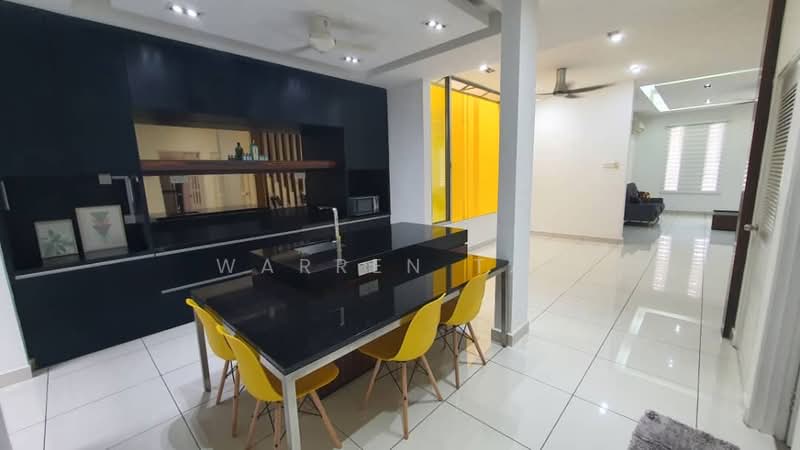2-storey Terraced House for Rent in Bandar Putra (Kulai) - Warren Tay - Kitchen - PropertyGuru.com.my