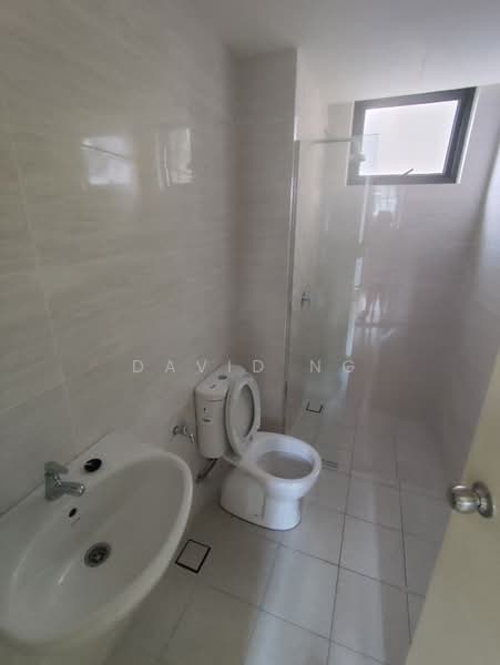 Condominium for Sale at Brezza Hill - David Ng - Bathroom - PropertyGuru.com.my
