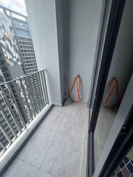 Service Residence for Rent at Millerz Square Serviced Residence - Emily Tai - Balcony - PropertyGuru.com.my