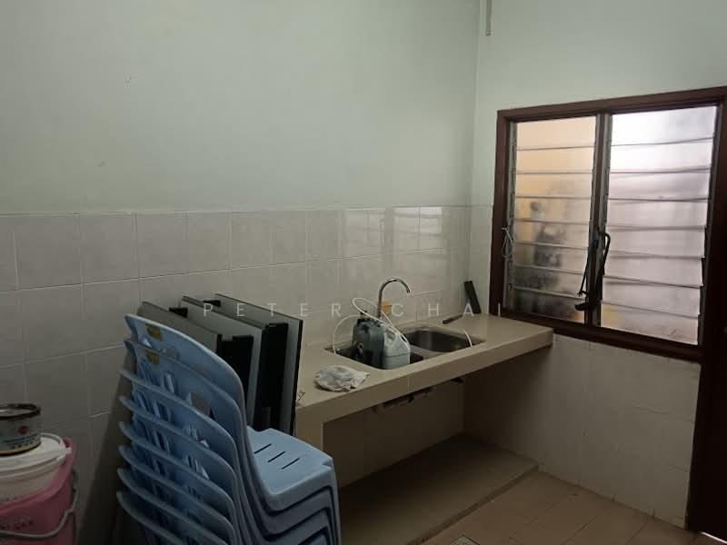 Rumah Teres 2 Tingkat untuk Dijual di Semenyih (Selangor) - Peter Chai - Kitchen - PropertyGuru.com.my