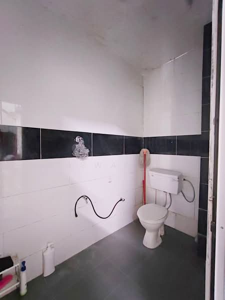 Rumah Teres 2 Tingkat untuk Dijual di Bertam Perdana 3 (Kepala Batas) - Aswad . - Bathroom - PropertyGuru.com.my