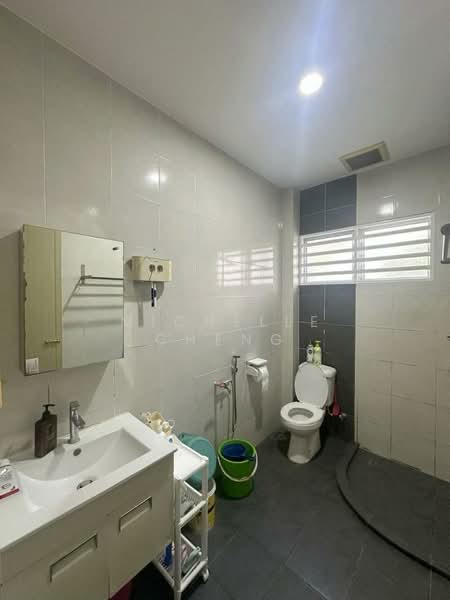 2-storey Terraced House for Sale in Taman Rapat Permai (Ipoh) - Michelle Cheng - Bathroom - PropertyGuru.com.my