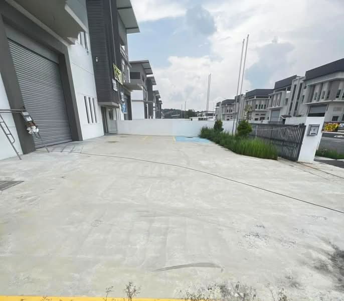 Factory for Rent in Saujana Rawang (Rawang) - Zaty Jasmin - Exterior - PropertyGuru.com.my