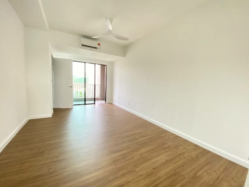 3-storey Terraced House for Sale in Seksyen U15 (Shah Alam) - Izzati Radin - Balcony - PropertyGuru.com.my