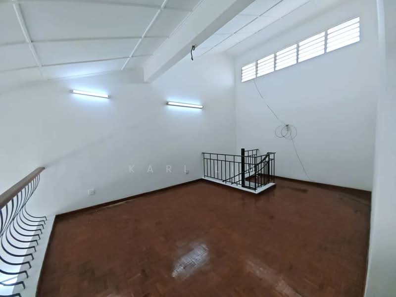 1.5-storey Terraced House for Sale in Taman Molek (Johor Bahru) - Karl Lim - Interior - PropertyGuru.com.my