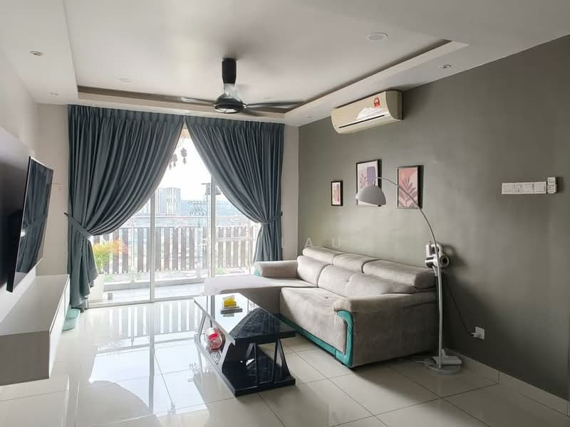Servis Apartment untuk Disewa di KSL Residence @ Daya - LZ Lau - Living Room - PropertyGuru.com.my