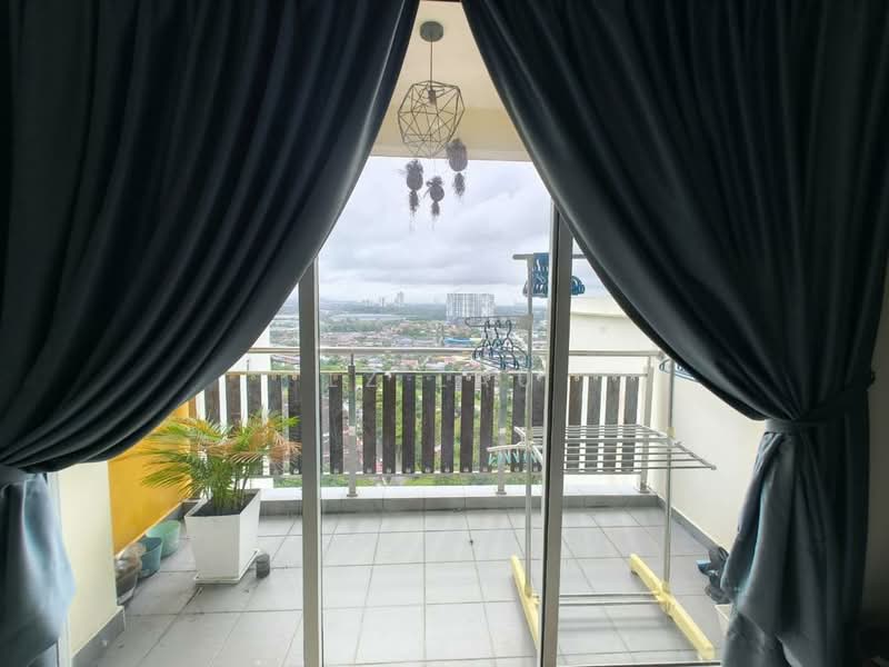 Servis Apartment untuk Disewa di KSL Residence @ Daya - LZ Lau - Balcony - PropertyGuru.com.my