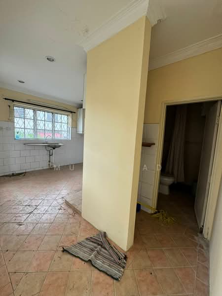 2-storey Terraced House for Sale in Kuala Selangor (Selangor) - Syed Muhammad - Kitchen - PropertyGuru.com.my