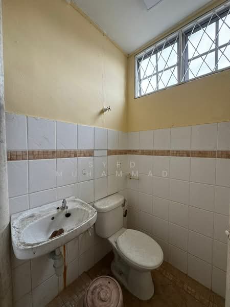 2-storey Terraced House for Sale in Kuala Selangor (Selangor) - Syed Muhammad - Bathroom - PropertyGuru.com.my