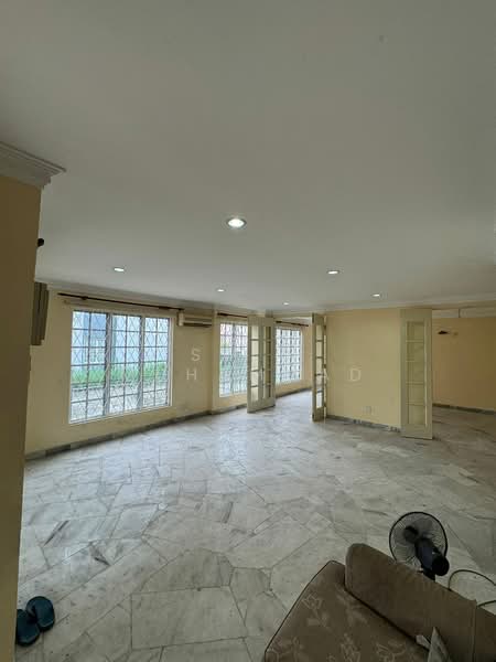 2-storey Terraced House for Sale in Kuala Selangor (Selangor) - Syed Muhammad - Living Room - PropertyGuru.com.my