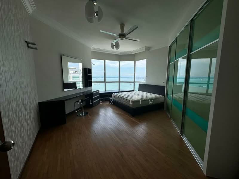 Condominium for Rent at Gurney Beach Resort - Alex Lim - Bedroom - PropertyGuru.com.my