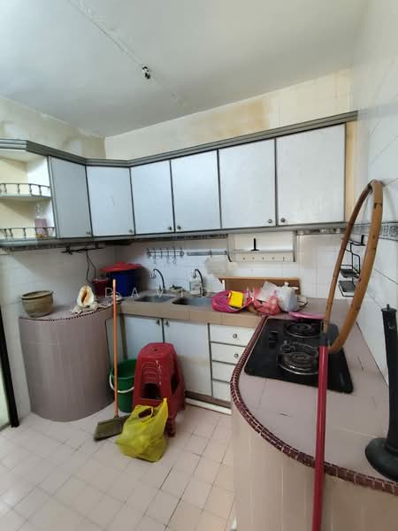 Rumah Flat untuk Dijual di Angsana - David Ng - Kitchen - PropertyGuru.com.my
