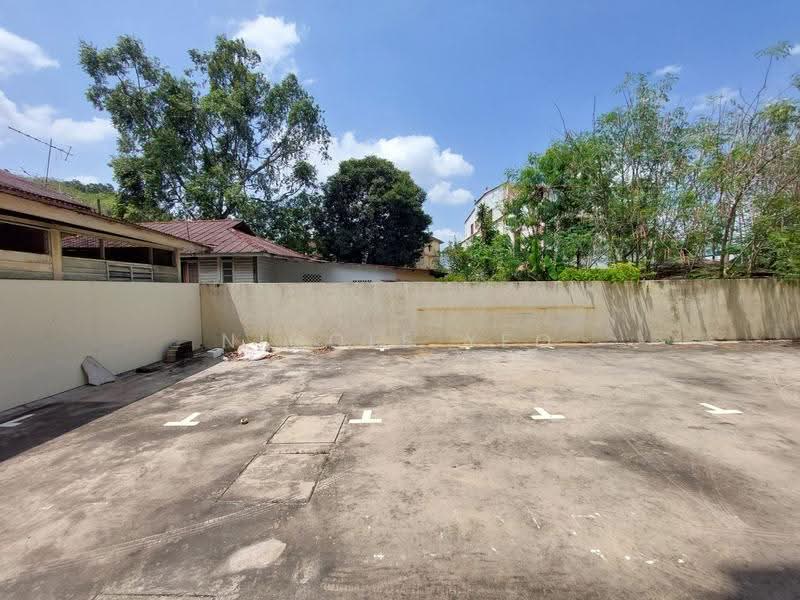 Shop / Office untuk Dijual di Ujong Pasir (Melaka) - Nicole Yeo - Exterior - PropertyGuru.com.my