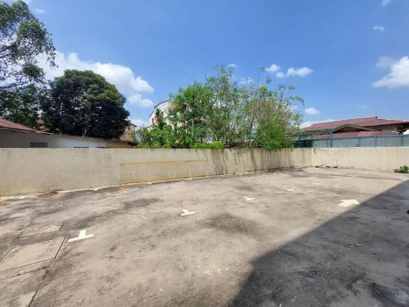 Shop / Office untuk Dijual di Ujong Pasir (Melaka) - Nicole Yeo - Exterior - PropertyGuru.com.my