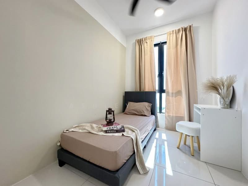 Servis Apartment untuk Disewa di Vivo Executive Apartment - Ashley Lim - Bedroom - PropertyGuru.com.my