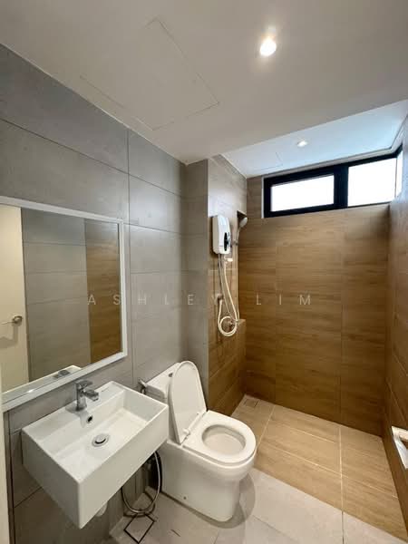 Servis Apartment untuk Disewa di Vivo Executive Apartment - Ashley Lim - Bathroom - PropertyGuru.com.my