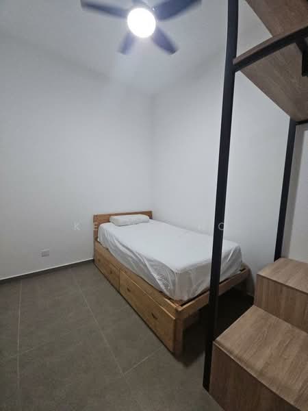 Servis Apartment untuk Disewa di Mossaz @ Empire City - Kelvin Ho - Bedroom - PropertyGuru.com.my